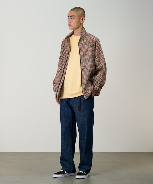 Gramicci(グラミチ)の「STRETCH DENIM LOOSE TAPERED RIDGE PANT|ストレッチデニムルーズテーパードリッジパンツ(デニムパンツ・メンズ・インディゴブルー/ライトインディゴブルー・S/M/L/XL/XXL)」の4枚目の写真