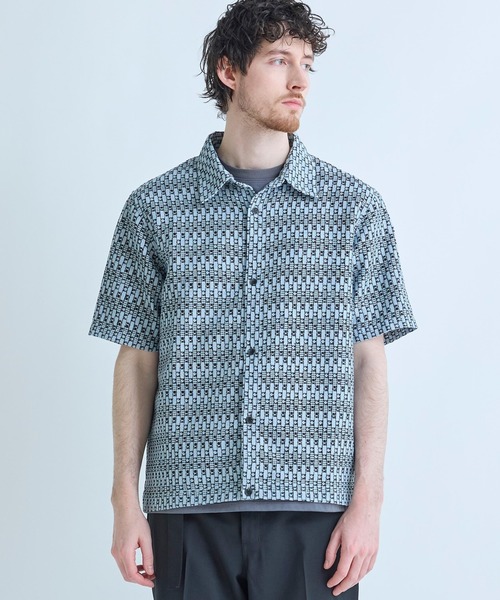 MEN'S BIGI（メンズビギ）の「シアージオメトリック半袖シャツ（シャツ/ブラウス・メンズ・ブラウン/ブラック/ブルー・02/03）」の3枚目の写真