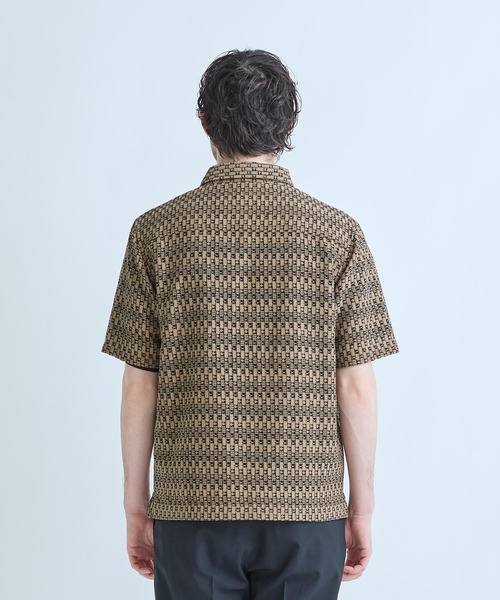 MEN'S BIGI（メンズビギ）の「シアージオメトリック半袖シャツ（シャツ/ブラウス・メンズ・ブラウン/ブラック/ブルー・02/03）」の5枚目の写真