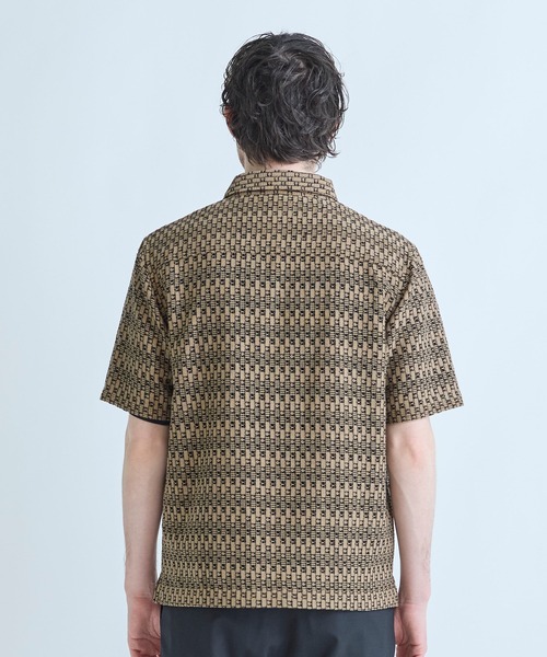MEN'S BIGI(メンズビギ)の「シアージオメトリック半袖シャツ(シャツ/ブラウス・メンズ・ブラウン/ブラック/ブルー・02/03)」の18枚目の写真