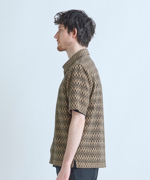 MEN'S BIGI(メンズビギ)の「シアージオメトリック半袖シャツ(シャツ/ブラウス・メンズ・ブラウン/ブラック/ブルー・02/03)」の17枚目の写真