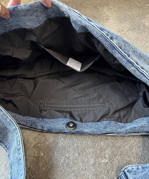 OLD BETTY'S(オールドベティーズ)の「【日本製】オールドベティーズ【OLD BETTY'S】Denim Vintage Look Shoulder Bag(ショルダーバッグ・レディース・インディゴブルー・FREE)」の6枚目の写真