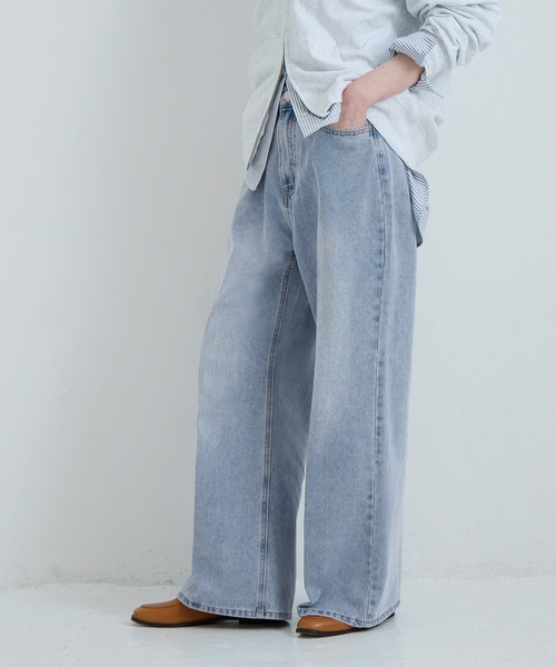 coca(coca)(コカ)の「センタープレスストレートデニムパンツ(デニムパンツ・レディース・ライトブルー・L/M/S)」の8枚目の写真