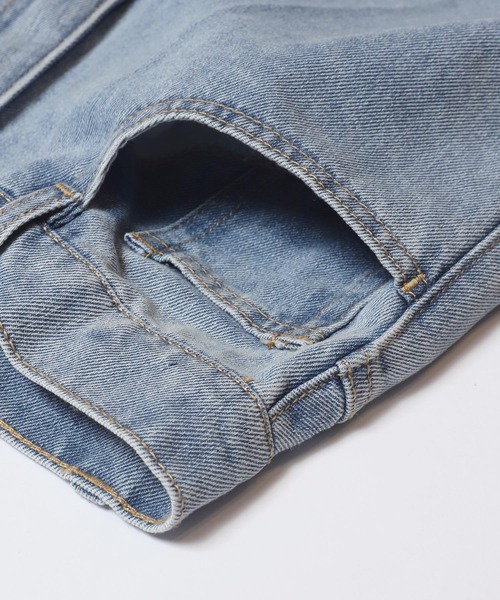 coca(coca)(コカ)の「センタープレスストレートデニムパンツ(デニムパンツ・レディース・ライトブルー・L/M/S)」の13枚目の写真