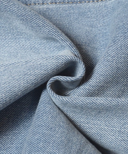 coca(coca)(コカ)の「センタープレスストレートデニムパンツ(デニムパンツ・レディース・ライトブルー・L/M/S)」の11枚目の写真