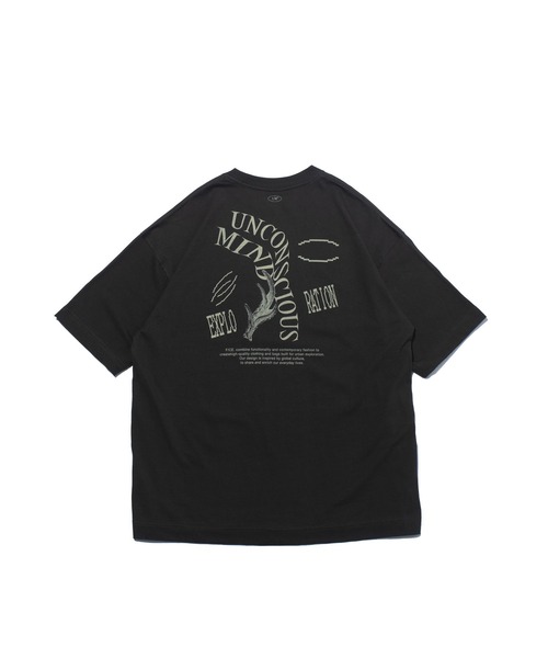 F/CE. （エフシーイー）の「F/CE. MY QUEEN BY M.ENOMOTO T / エフシーイー マイ クイーン バイ マリコ・エノモト ティー（Tシャツ/カットソー・メンズ・チャコール/ベージュ/ホワイト・SMALL/X-LARGE/LARGE/MEDIUM）」の6枚目の写真