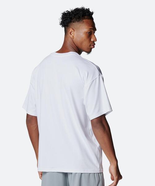 UNDER ARMOUR(アンダーアーマー)の「UAヤード オーバーサイズ ショートスリーブ Tシャツ(ベースボール/メンズ)(Tシャツ/カットソー・メンズ・ホワイト・XL/M/L/S/2XL/3XL)」の2枚目の写真