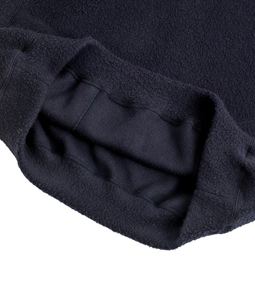 GOLD（ゴールド）の「GOLD / ゴールド：Super 140s WOOL FLEECE RAGLAN CREW NECK SHIRT：25B-GL69593[MUS]（ニット/セーター・メンズ・ネイビー・L）」の4枚目の写真