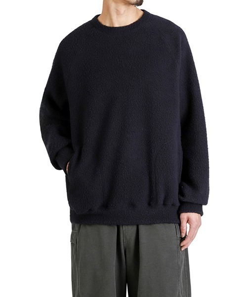 GOLD（ゴールド）の「GOLD / ゴールド：Super 140s WOOL FLEECE RAGLAN CREW NECK SHIRT：25B-GL69593[MUS]（ニット/セーター・メンズ・ネイビー・L）」の7枚目の写真
