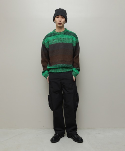 BAL（バル）の「GRADATION STRIPE CREWNECK SWEATER（ニット/セーター・メンズ・ブルー/グリーン/オレンジ・3/2/1）」の22枚目の写真