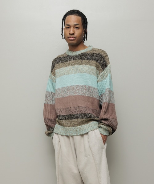BAL（バル）の「GRADATION STRIPE CREWNECK SWEATER（ニット/セーター・メンズ・ブルー/グリーン/オレンジ・3/2/1）」の6枚目の写真