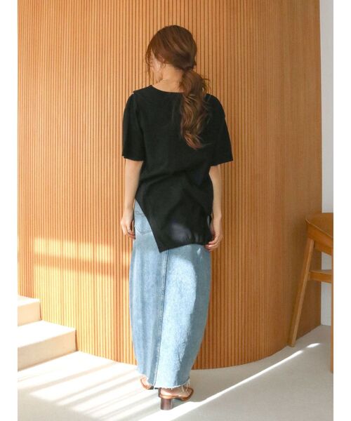 Ungrid(アングリッド)の「リメイクデザインデニムスカート(スカート・レディース・ブルー・MEDIUM/SMALL)」の17枚目の写真