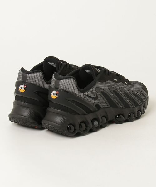 NIKE(ナイキ)の「AIR MAX DN8 SE(スニーカー・メンズ・ブラック・25.5cm/26.5cm/27.0cm/27.5cm/28.0cm)」の2枚目の写真