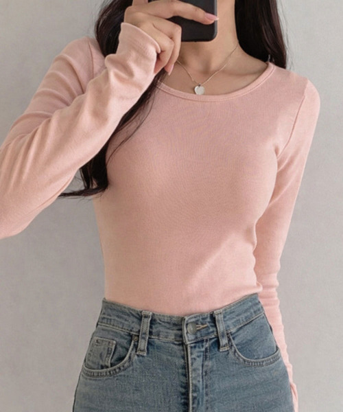 VIVID LADY(ビビッドレディー)の「ロングスリーブ ロンT 長袖 カットソー トップス(Tシャツ/カットソー・レディース・グレー/ライトブルー/カーキ/ブラック/アイボリー/ベージュ/ピンク/ブラウン/ブルー/チャコールグレー・FREE)」の10枚目の写真