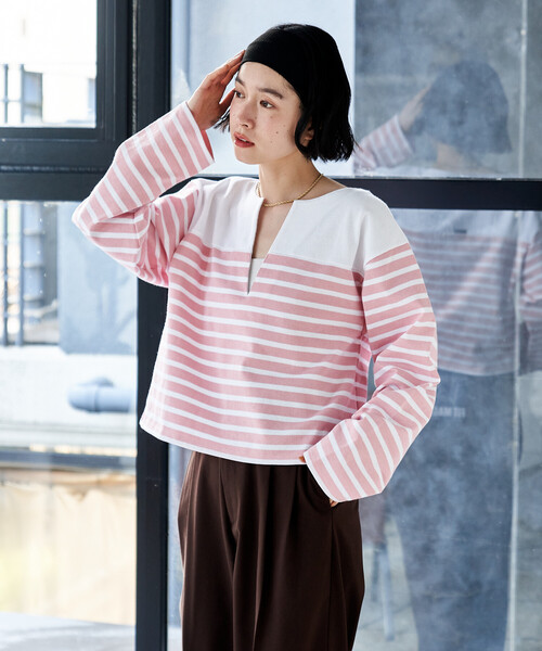 FREAK'S STORE(フリークスストア)の「CHANTECLAIR/シャントクレール 別注 バスクボーダー Vネックプルオーバー/バスクシャツ(Tシャツ/カットソー・レディース・ピンク/ナチュラル・フリ-)」の6枚目の写真