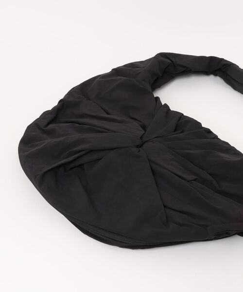 Lui's(ルイス)の「Po Smooth Black(ショルダーバッグ・メンズ・ブラック・FREE)」の13枚目の写真