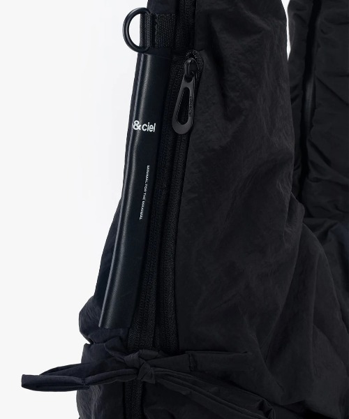 Lui's(ルイス)の「Po Smooth Black(ショルダーバッグ・メンズ・ブラック・FREE)」の11枚目の写真