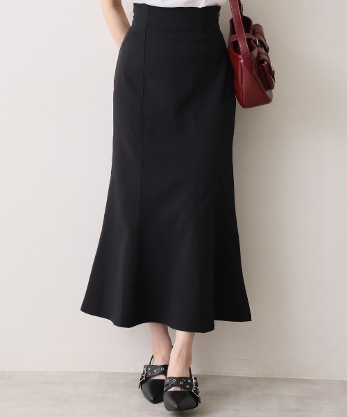 DEMETER(デメテル)の「ポインテッドトゥ クロスベルト バックストラップ パンプス(パンプス・レディース・ブラック/ホワイト・LL/L/M/S)」の9枚目の写真