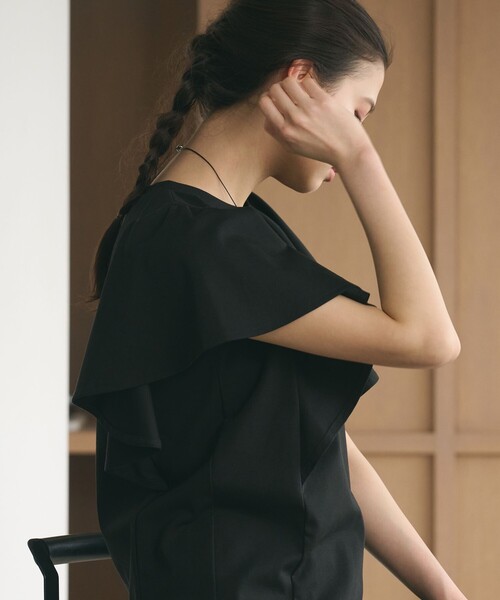 BEAUTY&YOUTH UNITED ARROWS(ビューティーアンドユースユナイテッドアローズ)の「【WEB限定】ラッフル フリルスリーブプルオーバー 遮熱 吸水速乾(Tシャツ/カットソー・レディース・ライトブルー/ブラック/オレンジ/オフホワイト・FREE)」の8枚目の写真