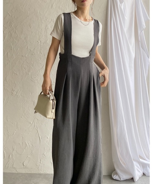 She's Closet(シーズクローゼット)の「ハイウエスト ツータック オールインワン ワイドパンツ サロペット(サロペット/オーバーオール・レディース・ブラック/チャコールグレー・FREE)」の17枚目の写真