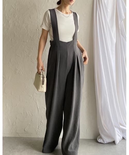 She's Closet(シーズクローゼット)の「ハイウエスト ツータック オールインワン ワイドパンツ サロペット(サロペット/オーバーオール・レディース・ブラック/チャコールグレー・FREE)」の16枚目の写真