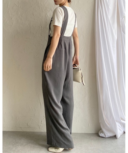 She's Closet(シーズクローゼット)の「ハイウエスト ツータック オールインワン ワイドパンツ サロペット(サロペット/オーバーオール・レディース・ブラック/チャコールグレー・FREE)」の14枚目の写真