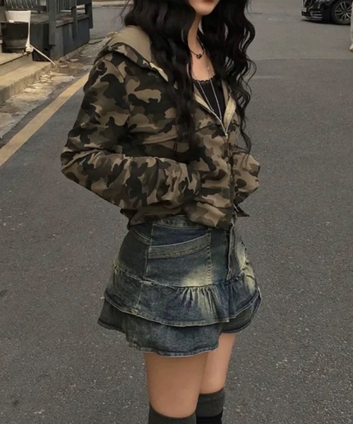 Alvia(アルビア)の「カモフラージュショート丈パーカー(Tシャツ/カットソー・レディース・カーキ・M)」の7枚目の写真