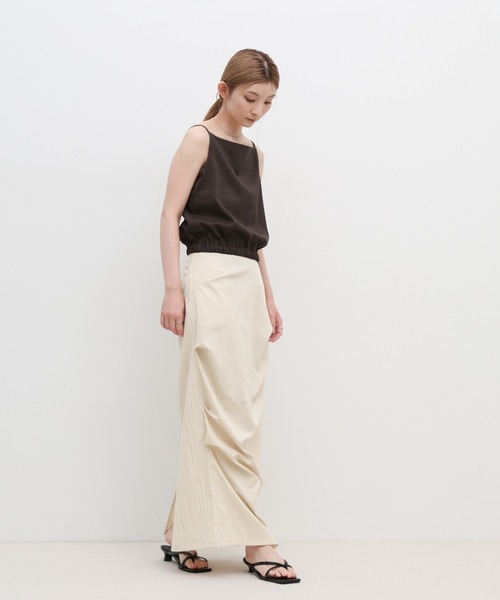 select MOCA(セレクトモカ)の「【サイズ展開あり】ドレープタイトスカート(スカート・レディース・アイボリー/スミクロ・LARGE/MEDIUM)」の13枚目の写真