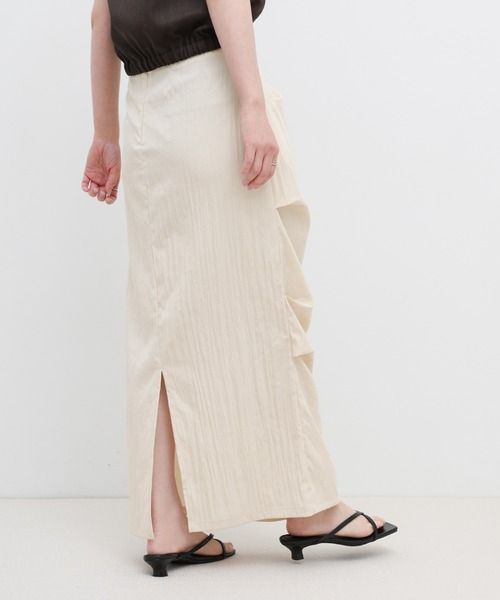 select MOCA(セレクトモカ)の「【サイズ展開あり】ドレープタイトスカート(スカート・レディース・アイボリー/スミクロ・LARGE/MEDIUM)」の15枚目の写真