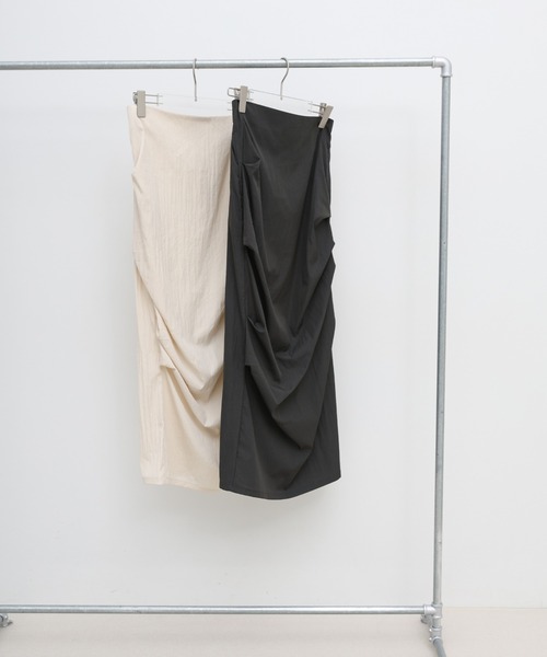 select MOCA(セレクトモカ)の「【サイズ展開あり】ドレープタイトスカート(スカート・レディース・アイボリー/スミクロ・LARGE/MEDIUM)」の20枚目の写真