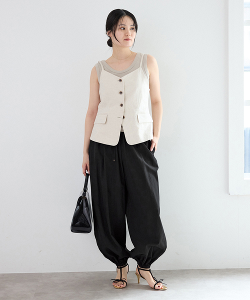 IENA(イエナ)の「ウォッシャブルタフタバルーンパンツ(その他パンツ・レディース・ホワイト/ブラック・36/38)」の3枚目の写真