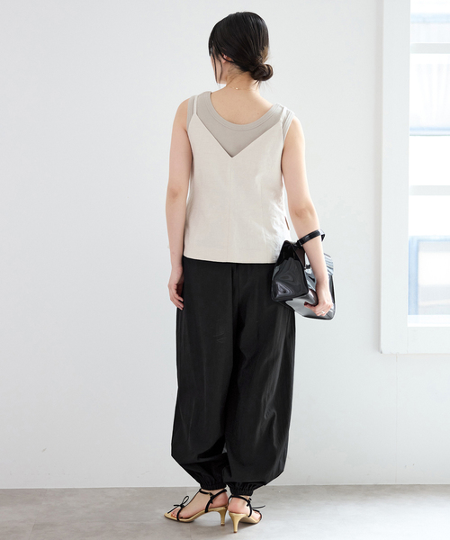 IENA(イエナ)の「ウォッシャブルタフタバルーンパンツ(その他パンツ・レディース・ホワイト/ブラック・36/38)」の14枚目の写真