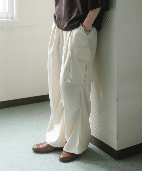 SENSE OF PLACE by URBAN RESEARCH（センスオブプレイスバイアーバンリサーチ）の「ワイドカーゴパンツ（その他パンツ・メンズ・チャコールグレー/オリーブ/アイボリー/ブラック・X-SMALL/MEDIUM/LARGE/SMALL）」の11枚目の写真