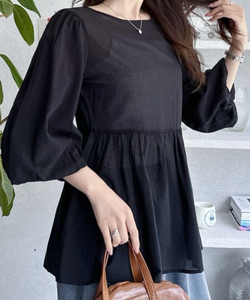umune(ウムネ)の「ペプラムブラウス 2WAY シアー ボリューム袖 七分袖 チュニック 切り替え 透け感 フェミニン 上品 秋(シャツ/ブラウス・レディース・ブラック/グレー/オフホワイト・FREE)」の9枚目の写真