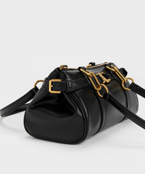 CHARLES & KEITH(チャールズ & キース)の「Gwynne グウィン メタリックアクセント イーロンゲイティド ショルダーバッグ(トートバッグ・レディース・チョコ/クリーム/ブラック・M)」の15枚目の写真