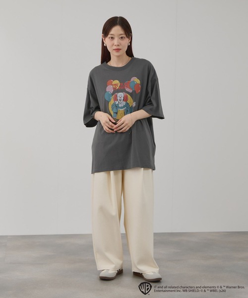 Mac-House（マックハウス）の「MOVIE T-Shirt ヴィンテージライク ムービーグラフィック 半袖Tシャツ（Tシャツ/カットソー・メンズ・グレー系1/ホワイト/ホワイト系4/スミクロ/ホワイト系/グレー系2/ホワイト系1/ホワイト系2/グレー系3/グレー系4/グレー系/ホワイト系3・M/L/XL）」の16枚目の写真