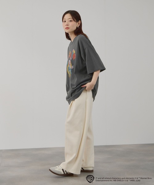 Mac-House（マックハウス）の「MOVIE T-Shirt ヴィンテージライク ムービーグラフィック 半袖Tシャツ（Tシャツ/カットソー・メンズ・グレー系1/ホワイト/ホワイト系4/スミクロ/ホワイト系/グレー系2/ホワイト系1/ホワイト系2/グレー系3/グレー系4/グレー系/ホワイト系3・M/L/XL）」の17枚目の写真