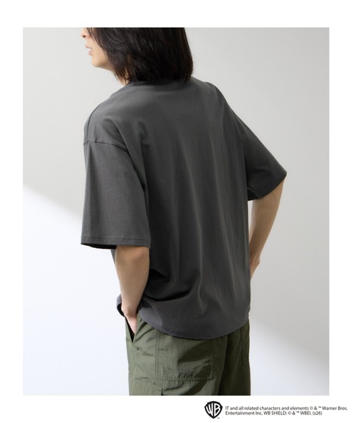 Mac-House（マックハウス）の「MOVIE T-Shirt ヴィンテージライク ムービーグラフィック 半袖Tシャツ（Tシャツ/カットソー・メンズ・グレー系1/ホワイト/ホワイト系4/スミクロ/ホワイト系/グレー系2/ホワイト系1/ホワイト系2/グレー系3/グレー系4/グレー系/ホワイト系3・M/L/XL）」の20枚目の写真