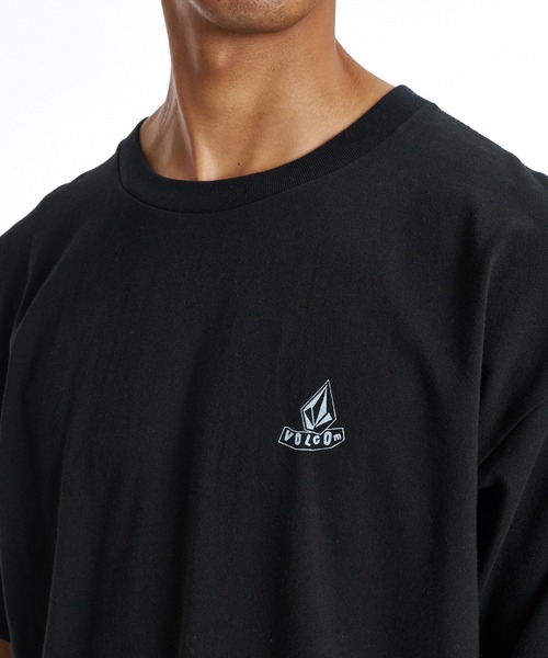 VOLCOM(ボルコム)の「VOLCOM FUEL THE NOISE SS TEE(Tシャツ/カットソー・メンズ・ブラック/パープル・M/L)」の5枚目の写真