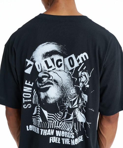 VOLCOM(ボルコム)の「VOLCOM FUEL THE NOISE SS TEE(Tシャツ/カットソー・メンズ・ブラック/パープル・M/L)」の3枚目の写真