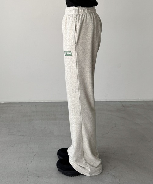 CANAL JEAN(キャナルジーン)の「DISCUS ATHLETIC フレアスウェットパンツ(スウェットパンツ・レディース・オートミール/イエロー・ONE SIZE)」の15枚目の写真
