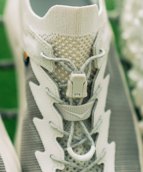 HOKA(ホカ)の「HOPARA 2 1147650-SCCP(サンダル・メンズ・ベージュ・27.0cm/26.5cm/26.0cm/25.0cm/25.5cm/29.0cm/28.5cm/28.0cm/27.5cm)」の4枚目の写真