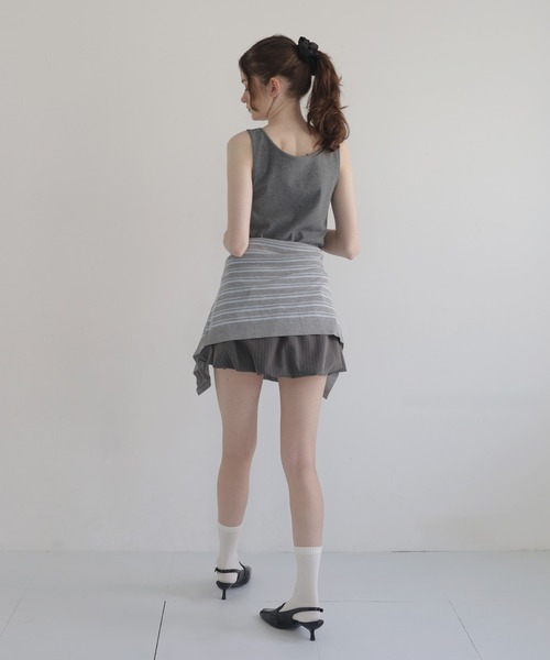 Mili affinity（ミリアフィニティー）の「フロントオープンリブタンク（Tシャツ/カットソー・レディース・レッド/グレー/オフホワイト/ブラック/ターコイズブルー・FREE）」の8枚目の写真