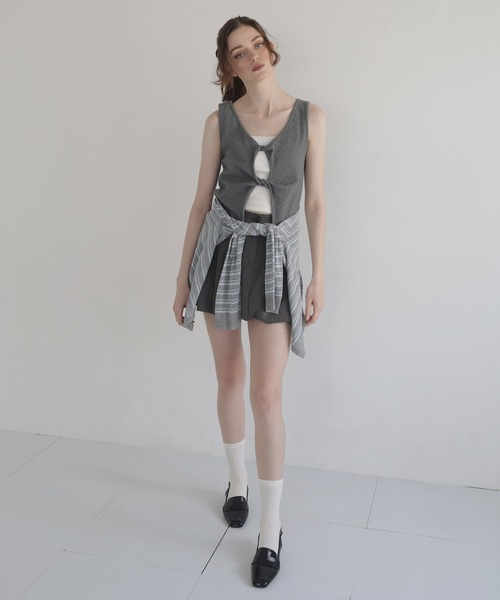 Mili affinity（ミリアフィニティー）の「フロントオープンリブタンク（Tシャツ/カットソー・レディース・レッド/グレー/オフホワイト/ブラック/ターコイズブルー・FREE）」の10枚目の写真