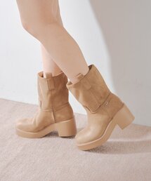 チャーム付きミドルブーツ