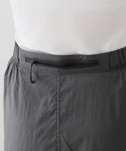 THE NORTH FACE(ザノースフェイス)の「【THE NORTH FACE / ザ ノースフェイス】 GAR WIND SKIRT(スカート・レディース・グレー/チャコールグレー・LARGE/MEDIUM)」の13枚目の写真