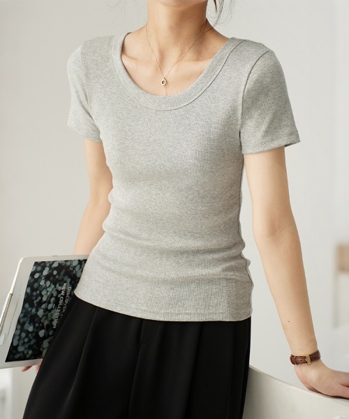 ONEP STAR(ワンピスター)の「無地リブTシャツ(Tシャツ/カットソー・レディース・セージグリーン/ブラック/ダークグレー/ダークカーキ/モスグリーン/ホワイト/ライトグレー・MEDIUM/LARGE/X-LARGE)」の4枚目の写真