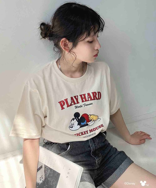 AS KNOW AS plus(アズノゥアズプラス)の「〇Disney / アソートTシャツ 【Disney(ディズニー)】(Tシャツ/カットソー・レディース・アイボリー/サックスブルー/チャコールグレー/杢グレー/ホワイト系/グレー系/アイボリー系/サックスブルー系・FREE)」の9枚目の写真