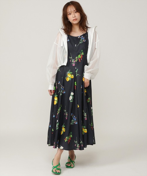 AND COUTURE(アンドクチュール)の「シアーメッシュブルゾン(ブルゾン・レディース・ブラック/オフホワイト/ベージュ/ラベンダー・FREE)」の18枚目の写真