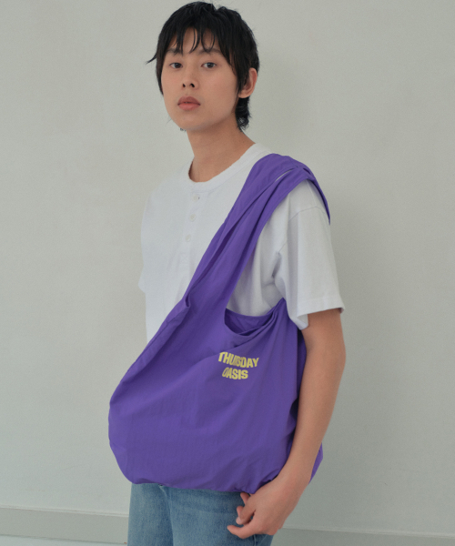 WEDNESDAY OASIS（ウェンズデーオアシス）の「ウィークデイズカラー ナイロンショルダーバッグ_7COLOR(WB6AC05)（ショルダーバッグ・メンズ・ブルー/レッド/グリーン/ダークブラウン/オレンジ/ミント/パープル・FREE）」の10枚目の写真
